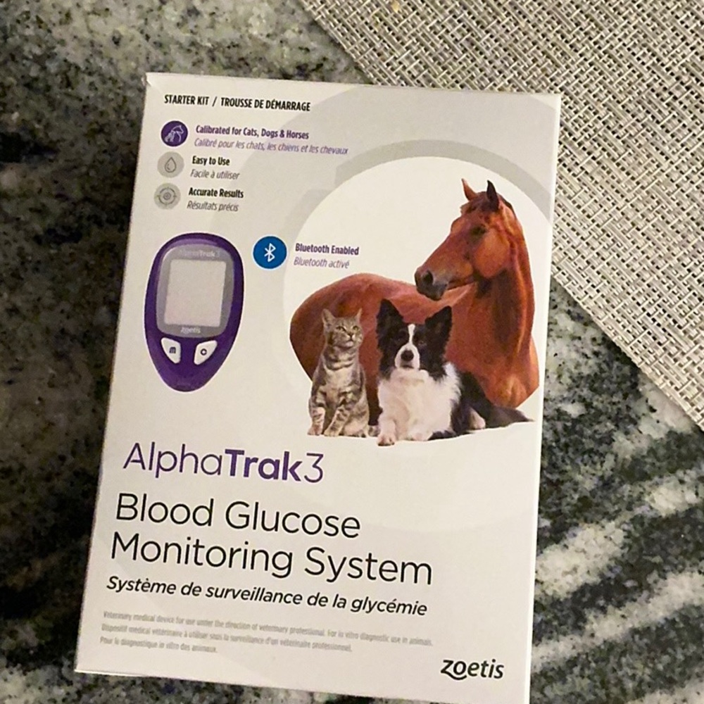Blood Glucose Monitoring System for Pets - Purple